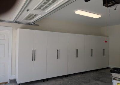 Stow cabinets